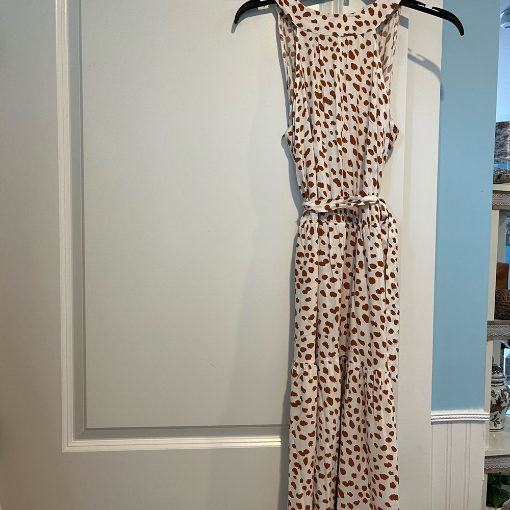 Sleeveless White and Brown Printed Dress